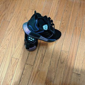 Men Adidas boost  shoes black and iridescent